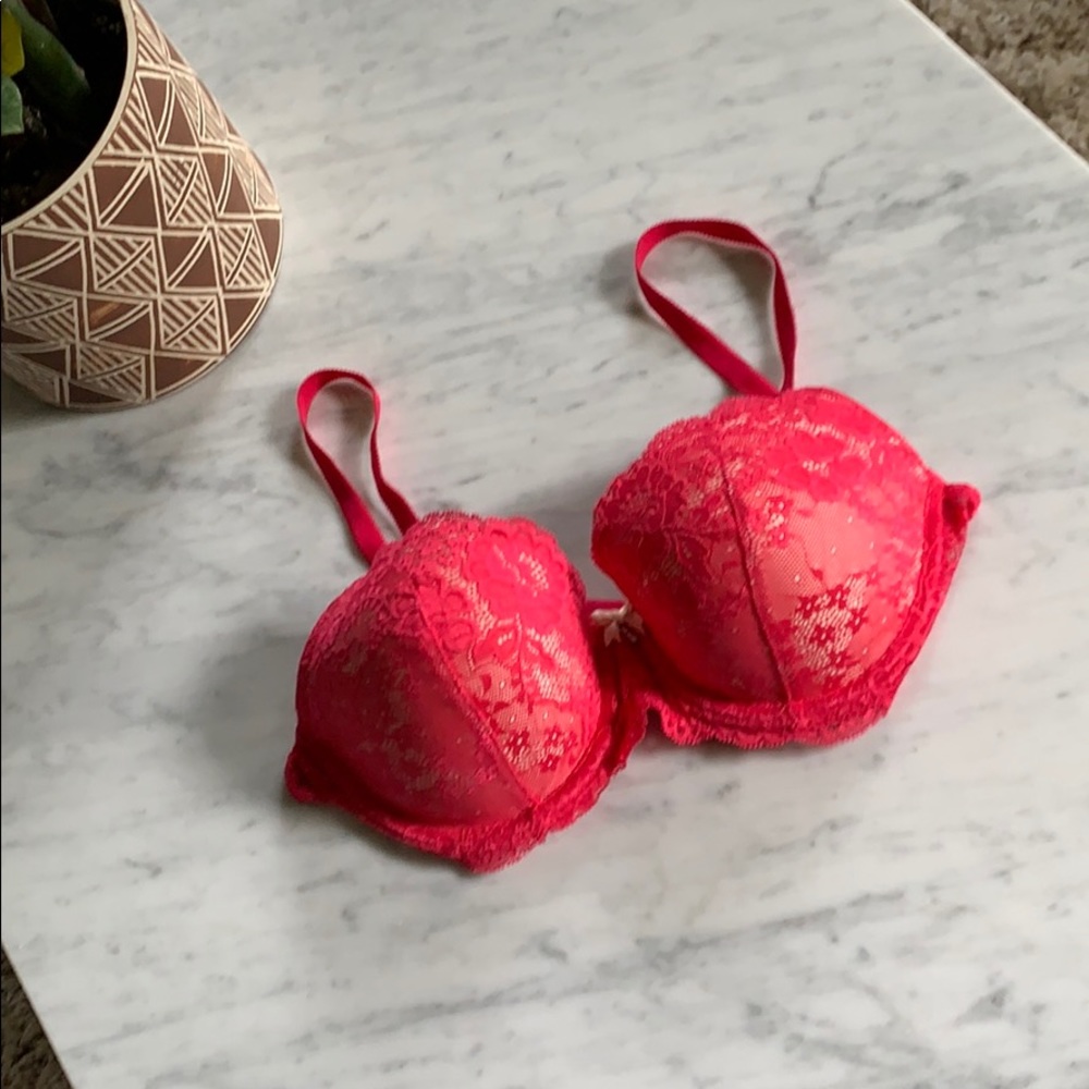 Victoria’s Secret Bra - 34D